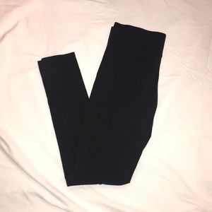 Arie black leggings